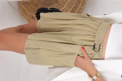 Kendinden Kemerli Olive Şort