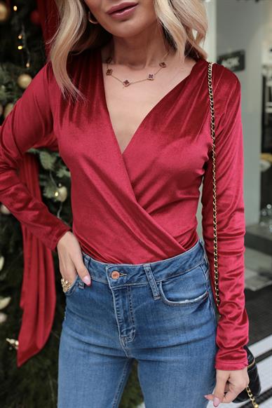 Kırmızı Kadife Badysüit