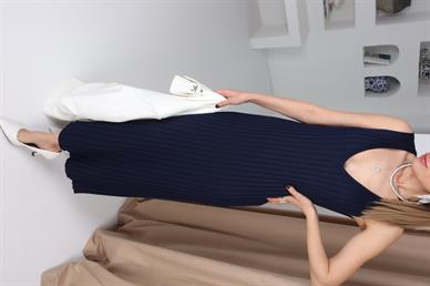 Kolsuz V Yaka Fitilli Triko Elbise