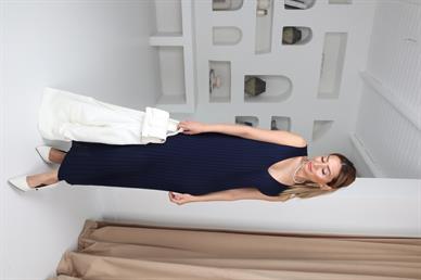 Kolsuz V Yaka Fitilli Triko Elbise