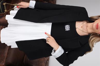 Kolu Katlı Çizgili Astarlı Siyah Keten Blazer Ceket