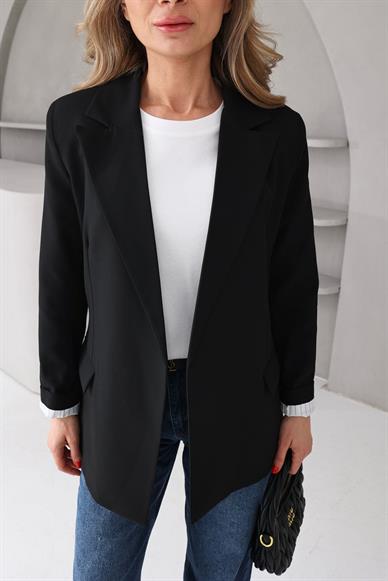 Kolu Katlı Siyah Blazer Ceket