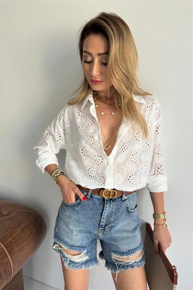 Koyu Mavi Yırtık Detay  Denim Şort