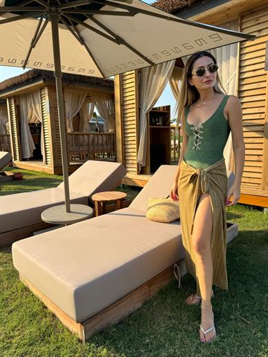 Kruvaze Bağlamalı Simli Etek