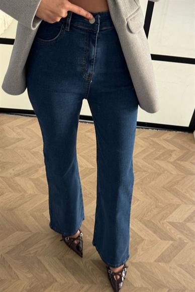 Lacivert Boru Paça Likralı Jean