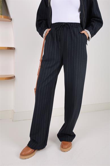 Lacivert Çizgili Bomber Ceketli Takım