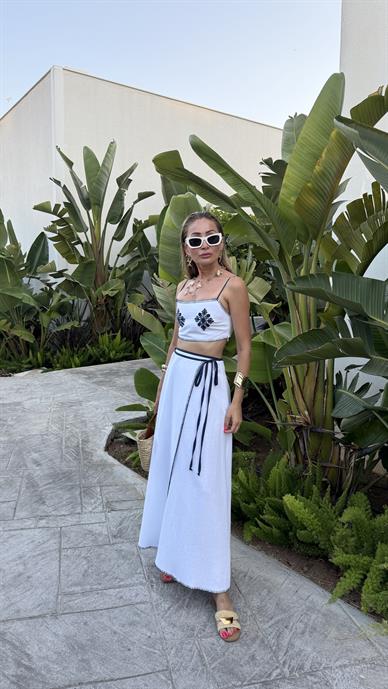 Lacivert Nakışlı Tığ İşli Keten Takım