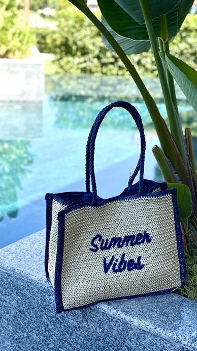 Lacivert Yazı Nakışlı İthal Hasır çanta