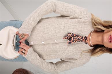 Leopar Fular Detaylı Hırka