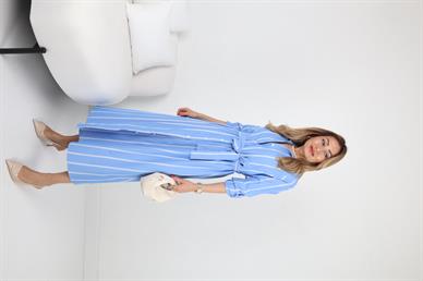 Mavi Çizgili Kuşaklı Uzun Elbise