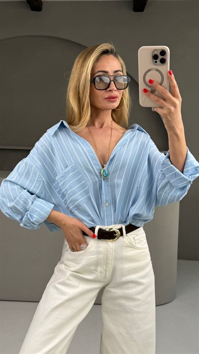 Mavi Çizgili Oversize Gömlek