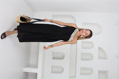 Midye İşlemeli Tek Omuz Siyah Elbise