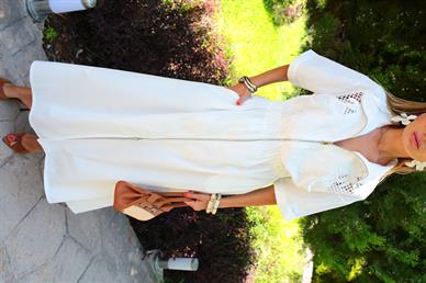 Nakış İşli Boydan Metal Fermuarlı  Beyaz Elbise