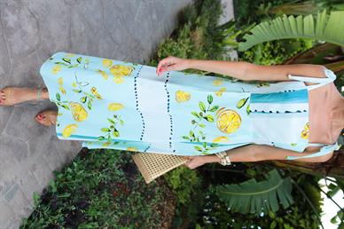 Omuzdan Bağlamalı Limon Desenli Uzun Elbise