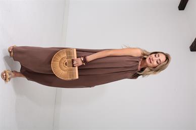 Omuzdan Bağlı Kahve Tensel Elbise