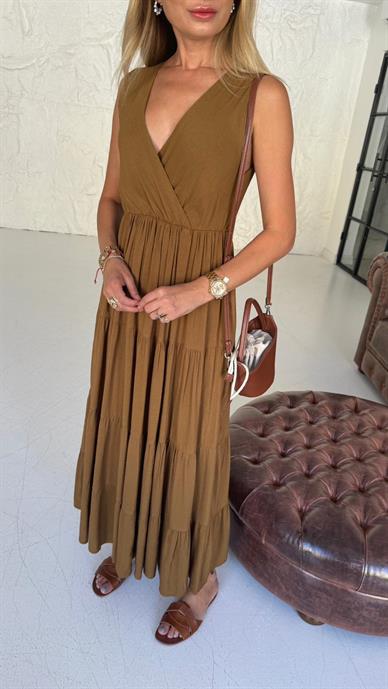Ön Arka V Yaka Katlı Camel Elbise