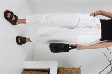 Paça Pilili Halat Kemer Beyaz Pantolon