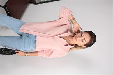 Pembe Yanı Yırtmaçlı Modal Gömlek