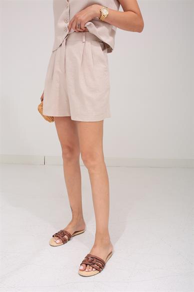 Pileli Şortlu Naturel Keten Yelekli Takım