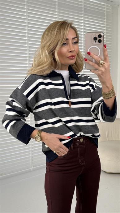 Polo Yaka Çizgili Fermurlı Kazak