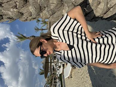 Polo Yaka Ekru Çizgili Triko Elbise