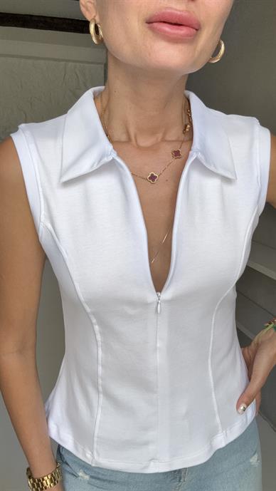 Polo Yaka Fermuarlı Beyaz Penye Bluz