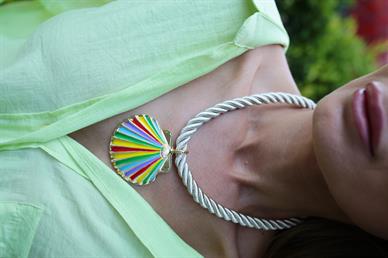 Renkli Deniz Kabuklu Halat Zincir Kolye