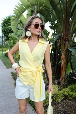 Sarı Bağlamalı Kolsuz Gömlek