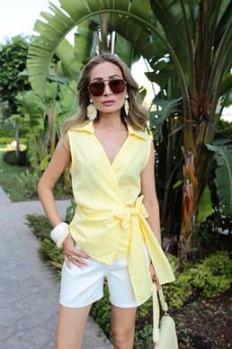 Sarı Bağlamalı Kolsuz Gömlek