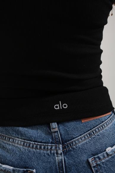 Şerit Detay İp Askılı Siyah Atlet