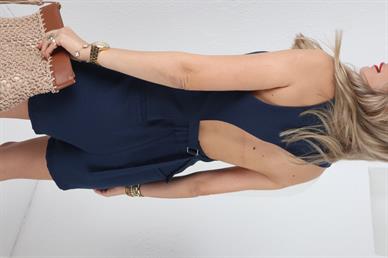 Sırt Detaylı Yelekli Lacivert Keten Takım