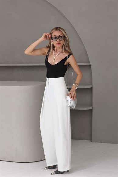 Sırtı Açık Siyah Buzzy Bodysuit