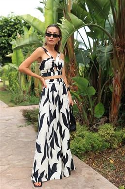 Sırtı Lastikli Büstiyerli Geniş Pantolon Takım