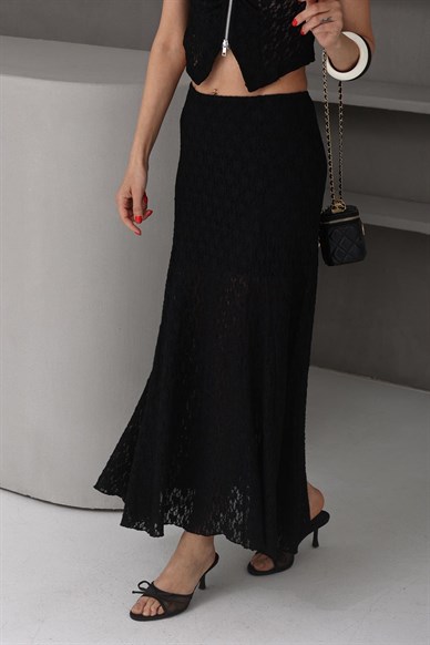 Siyah Astarlı Dantel Etek