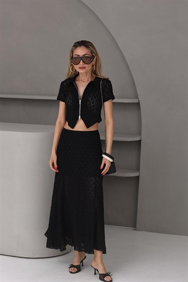 Siyah Astarlı Dantel Etek