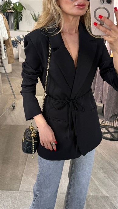 Siyah Bağcıklı Blazer Ceket