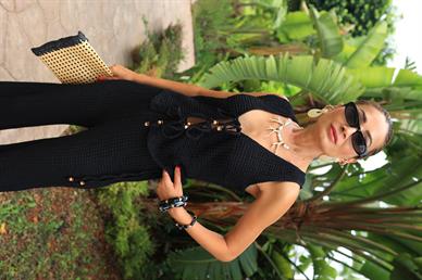 Siyah Bağcıklı Bürümcek Yelekli Takım