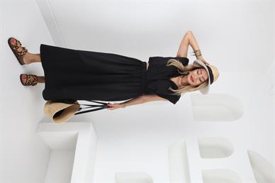 Siyah Balon Etekli Vatkalı Takım