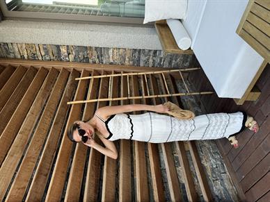 Siyah Beyaz Astarlı Triko Elbise