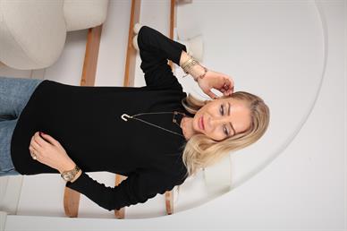 Siyah Bsiklet Yaka Uzun Kol İnce Sweatshirt