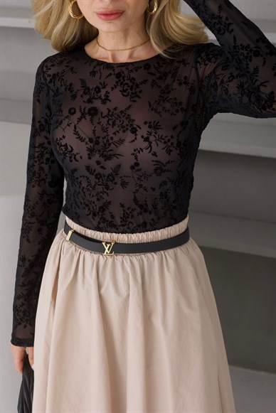 Siyah Çiçekli Tül Bluz