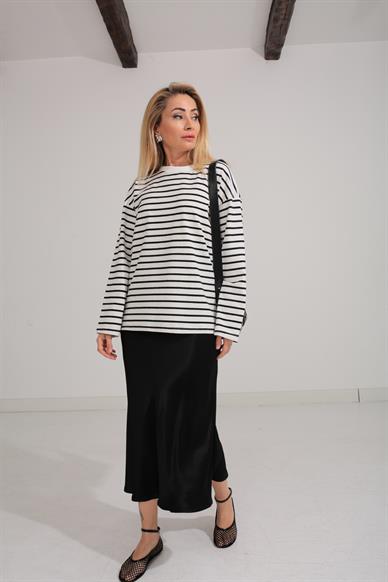 Siyah Çizgili İnce Sweat