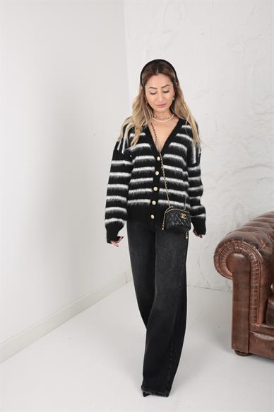 Siyah Çizgili Tüylü Hırka