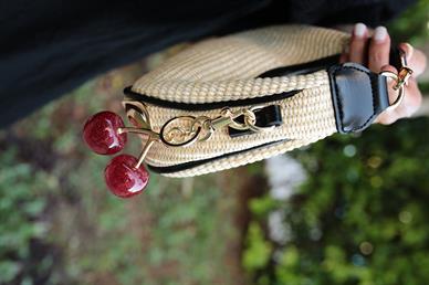 Siyah Deri Detay Küçük Hasır Çanta