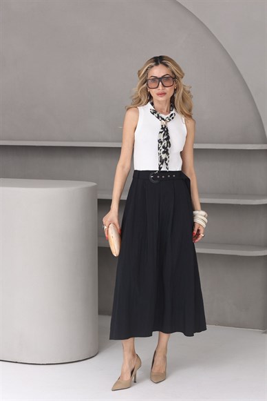 Siyah Garnili Fular Detay Elbise