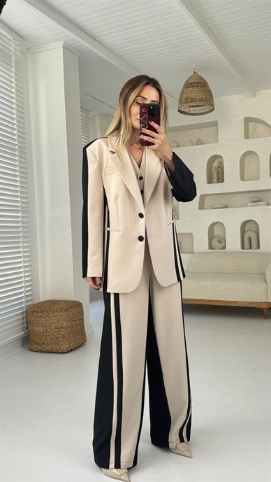 Siyah Garnili Üçlü Takım