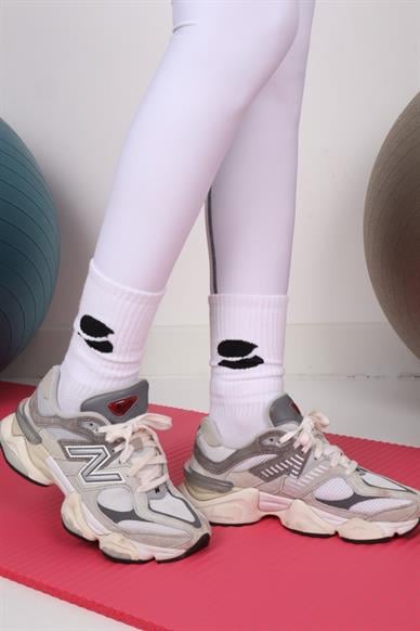 Siyah Logolu Spor Çorap