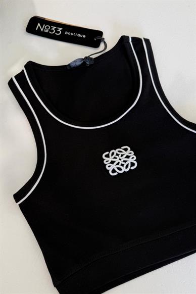 Siyah Nakışlı Biyeli Crop