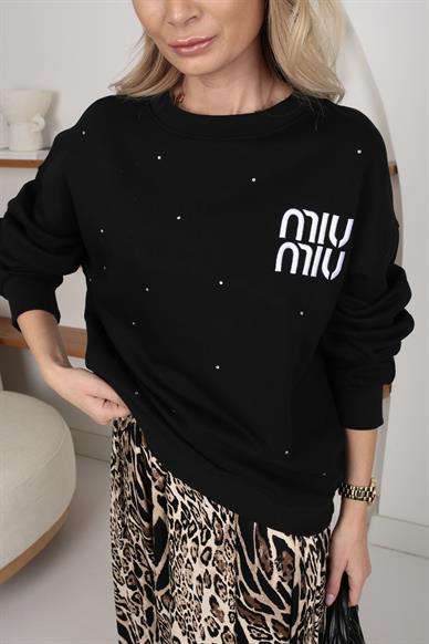 Siyah Nakışlı Taş Baskılı Sweatshirt