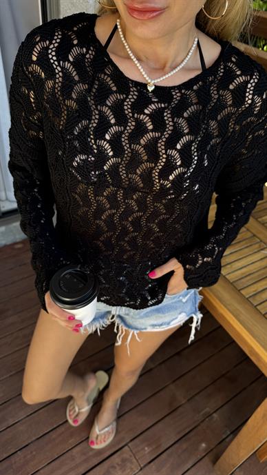 Siyah Oya Desenli Triko Kazak